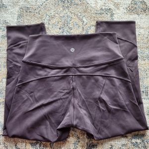 Lululemon leggings size 6